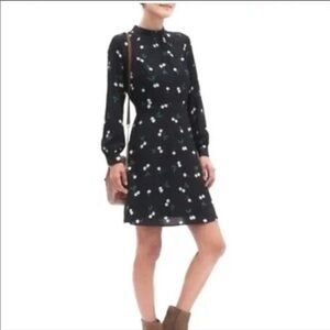 Banana Republic Navy Cherry Print Flowy Long Sleeve Dress sz 6